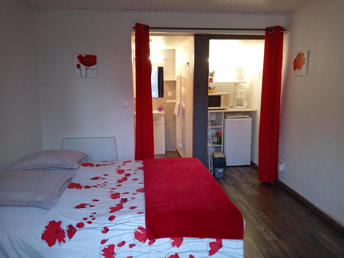 Studio Les Coquelicots Saint-Romain-sur-Cher Exterior photo